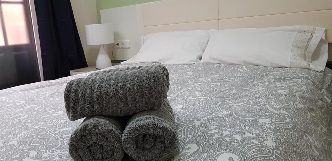 Lux Home - Sierpes Terrace Севиля Екстериор снимка
