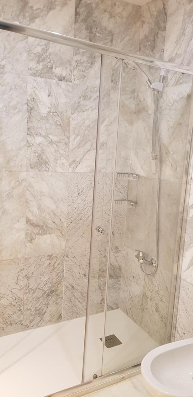 Lux Home - Sierpes Terrace Севиля Екстериор снимка