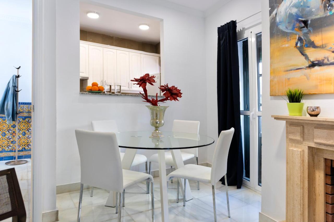 Lux Home - Sierpes Terrace Севиля Екстериор снимка