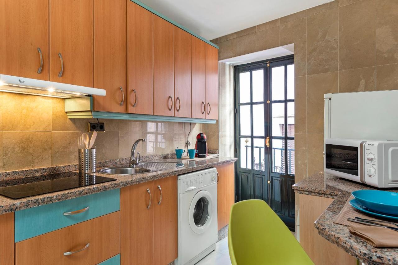 Lux Home - Sierpes Terrace Севиля Екстериор снимка