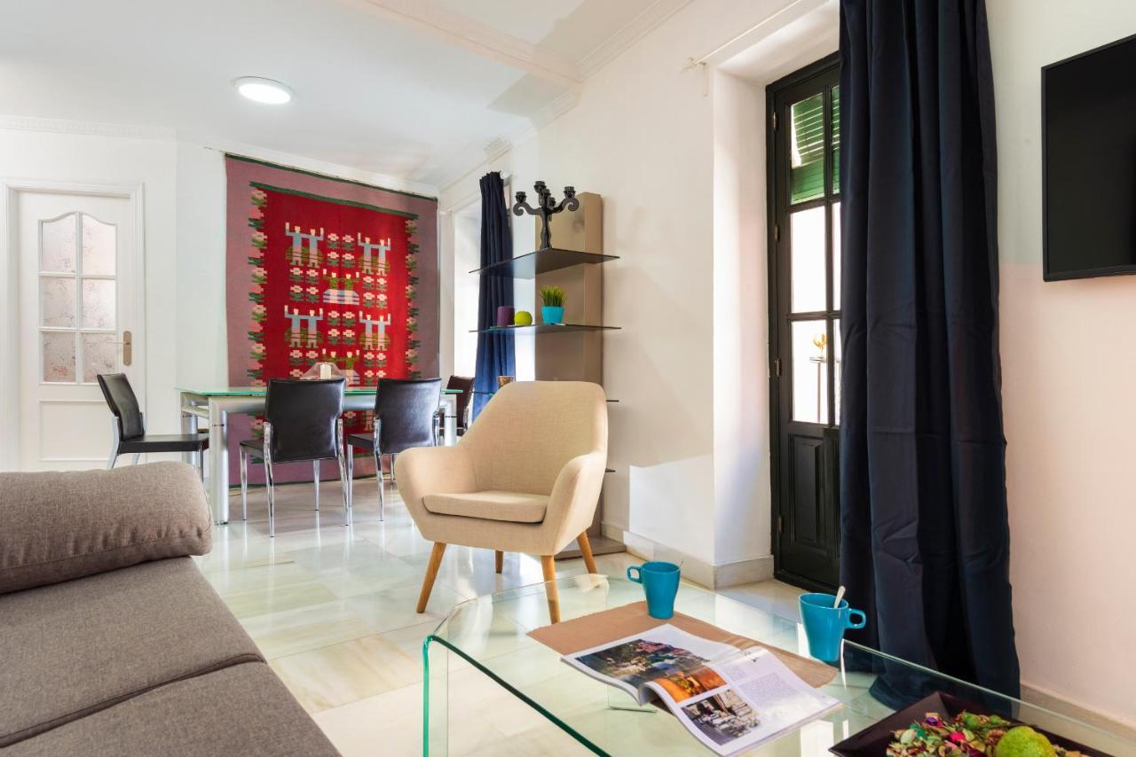 Lux Home - Sierpes Terrace Севиля Екстериор снимка